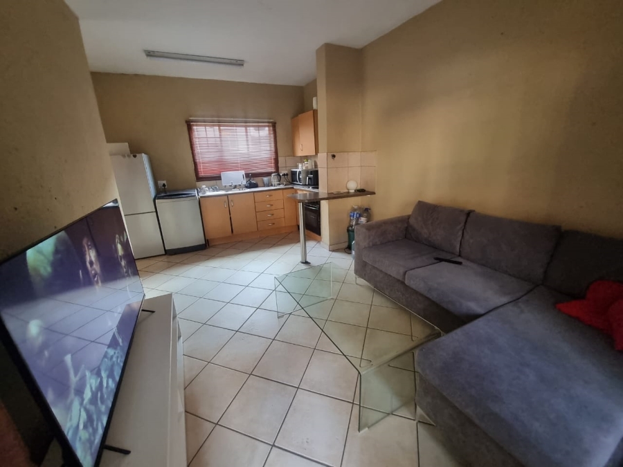 1 Bedroom Property for Sale in Rustenburg Central North West